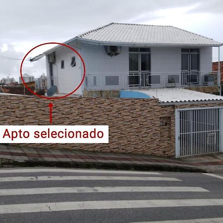 Apto recém reformado em Floripa-continente Florianópolis Esterno foto